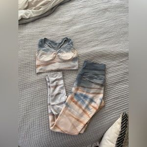 Avomuse Matching Set